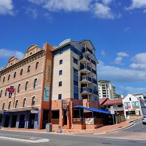 https://central-brunswick.queenslandhotels.net