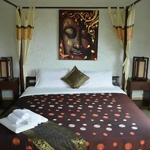 https://nirvana-guesthouse.tophotelskohtao.com