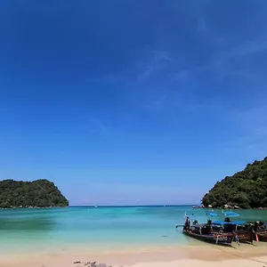 Pp Red Tuna Hut Phi Phi Islands