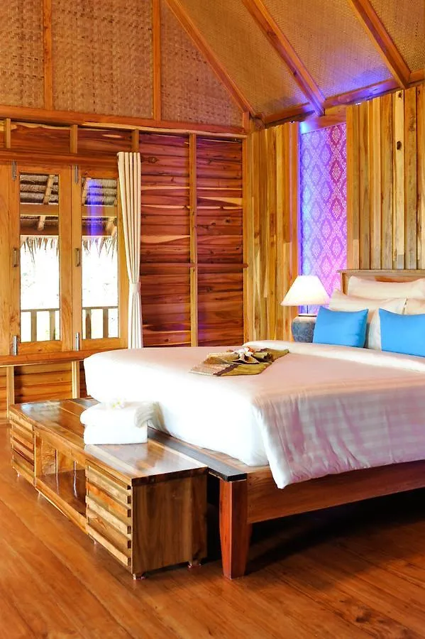 Phi Phi Phu Chalet Resort 4*, Νησί Phi Phi