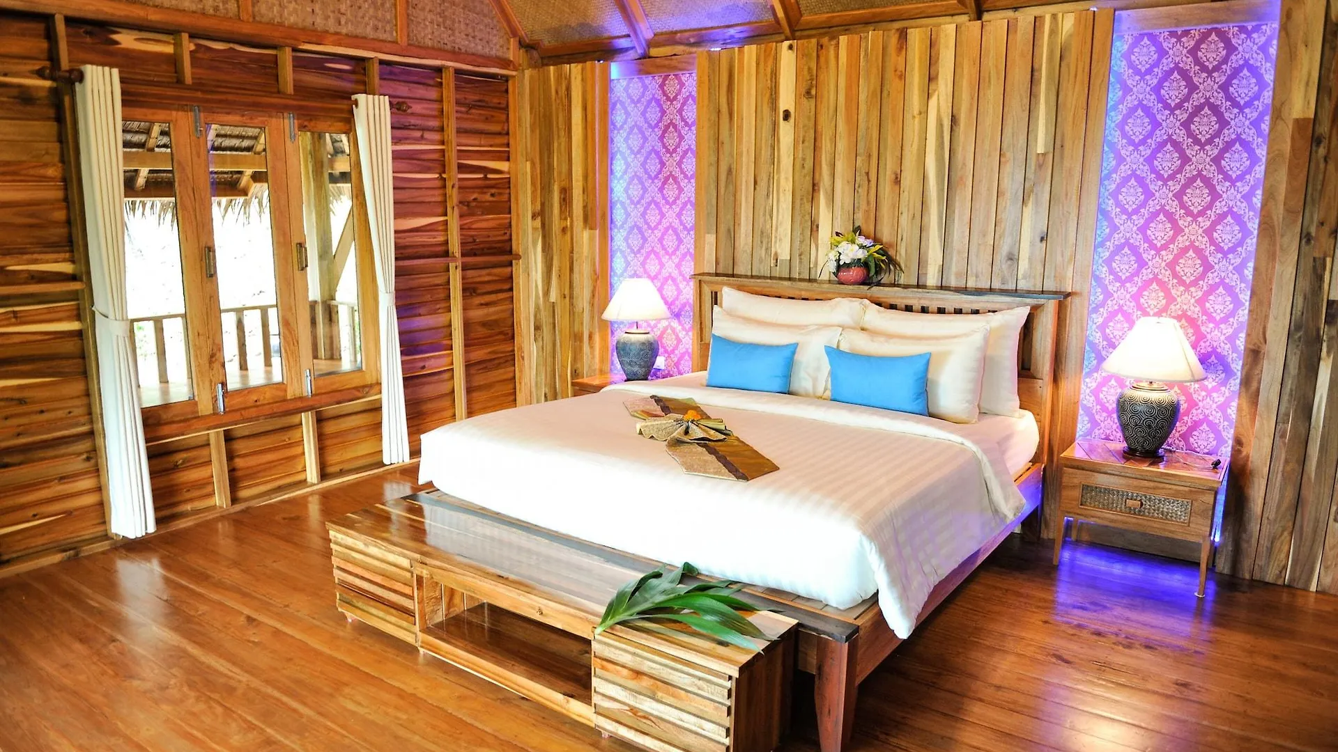 Phi Phi Phu Chalet Resort